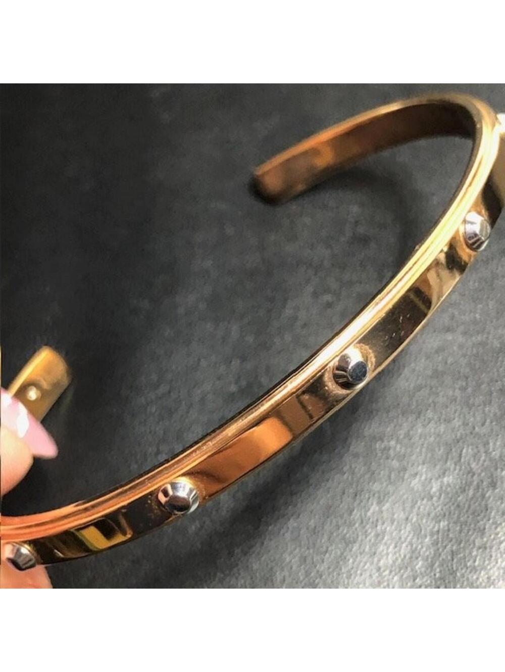 B0115 Michael Kors Gold Tone Studded Cuff Bracelet Fashion 7.25"